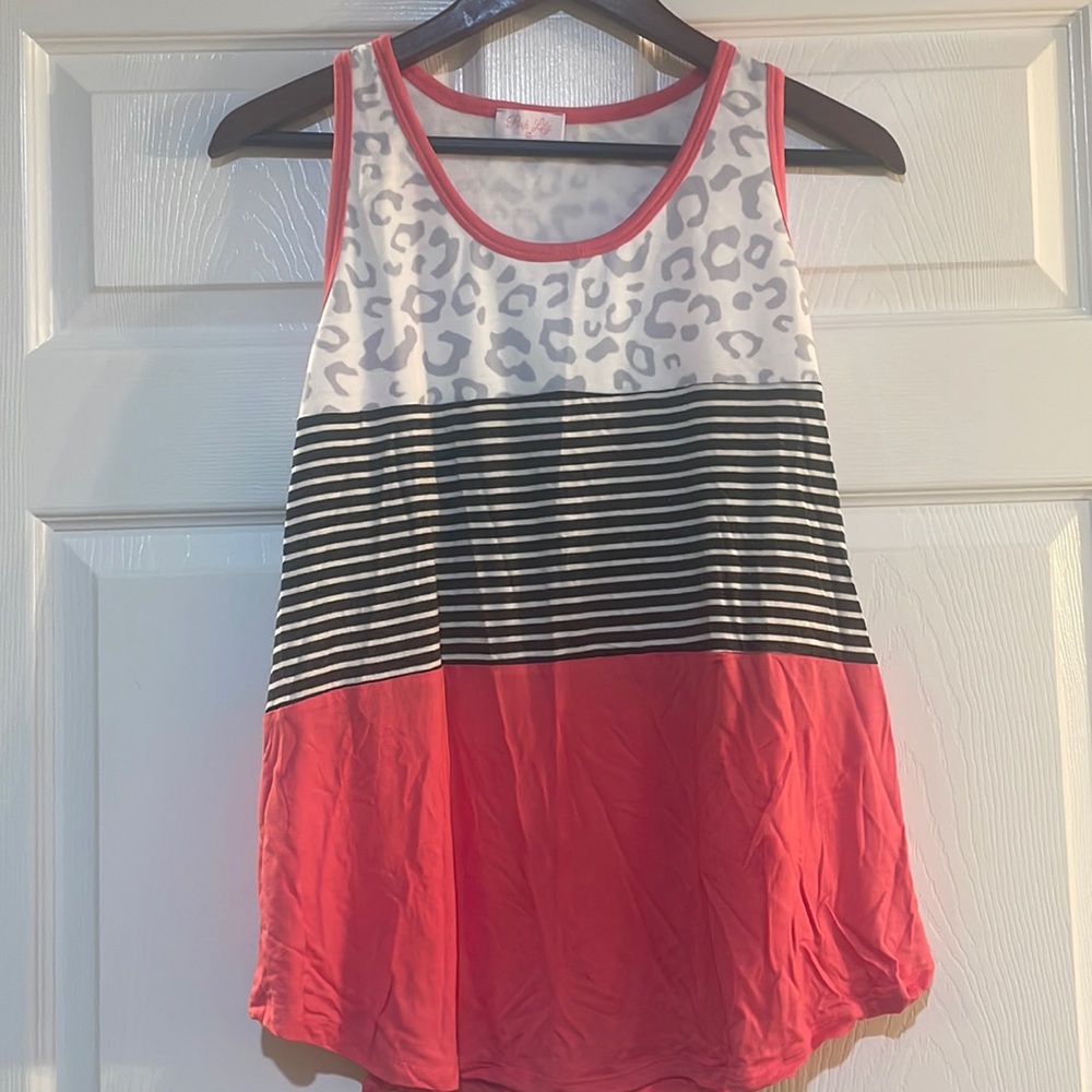 Pink lily tank